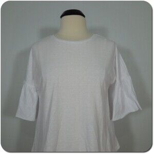 RUE 21 Top M MEDIUM Juniors No Comment White 3/4 Bell Sleeves